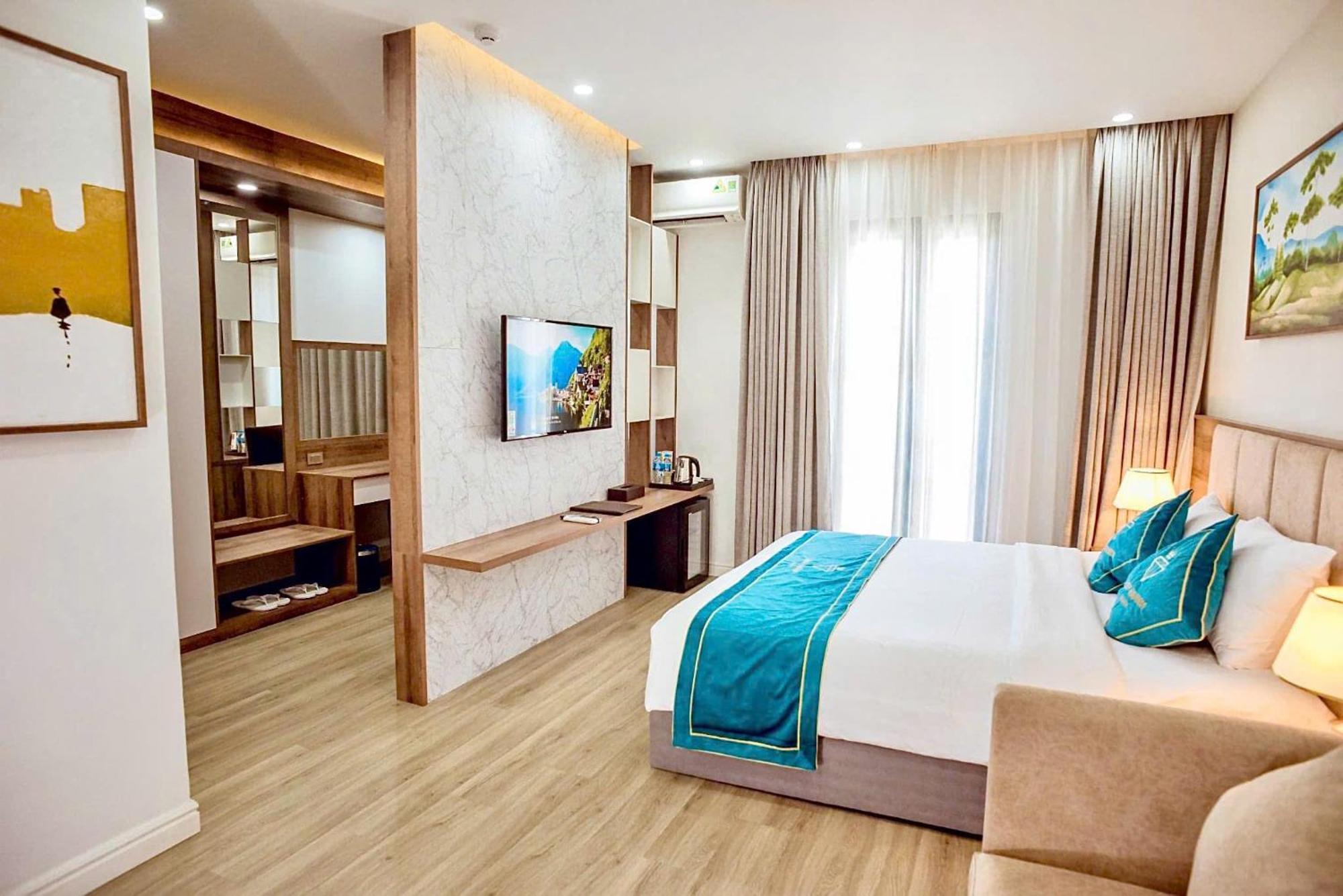 Rubyqueen Halong Hotel ฮาลอง ภายนอก รูปภาพ