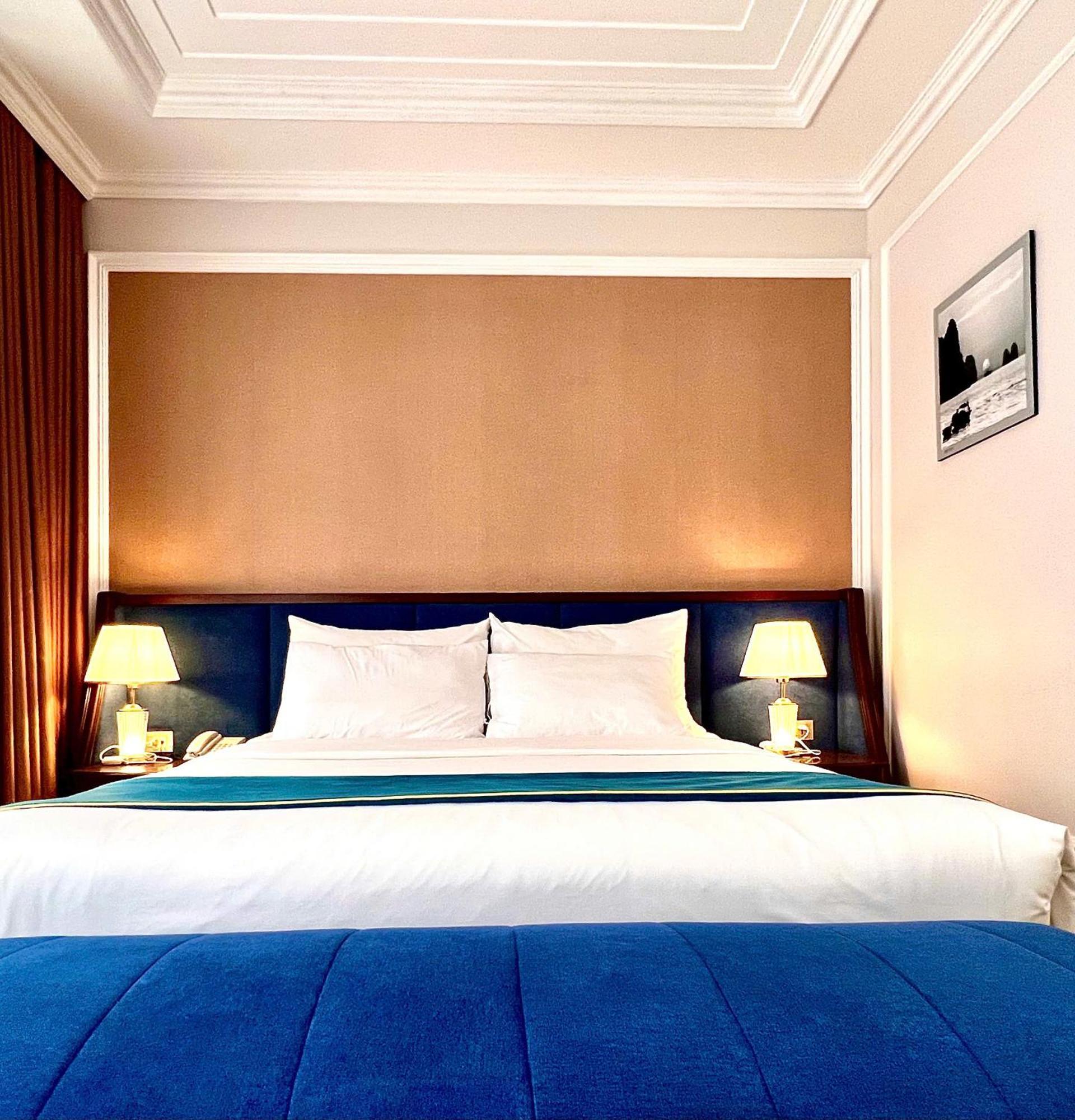 Rubyqueen Halong Hotel ฮาลอง ภายนอก รูปภาพ